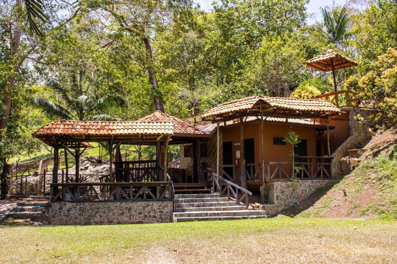 Hotel Poza Blanca Lodge San Mateo Exterior foto